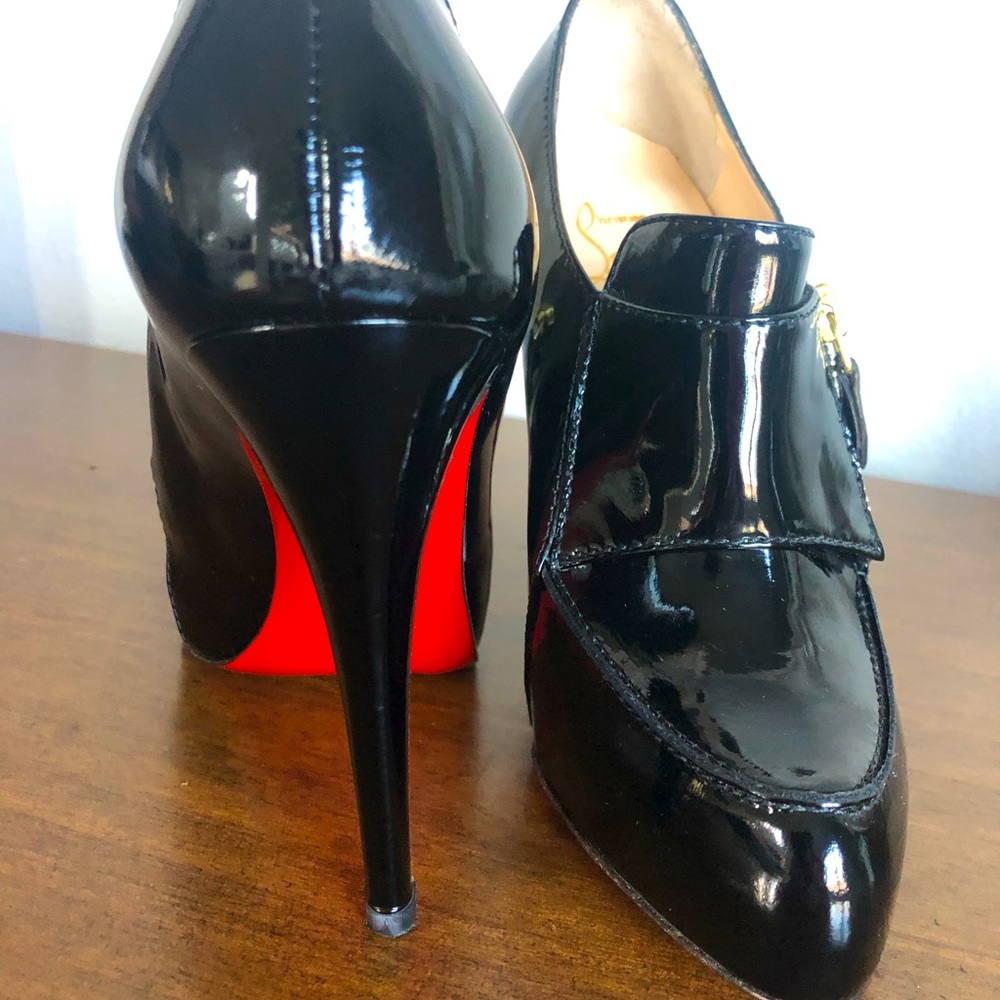 Black Patent Leather High Heels